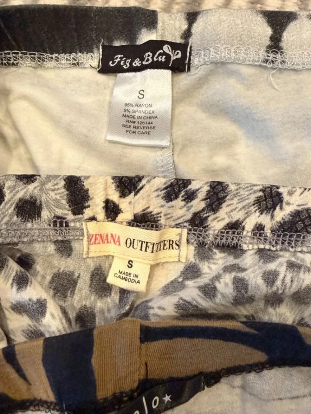 NEW women's small 4 leggings bundle
